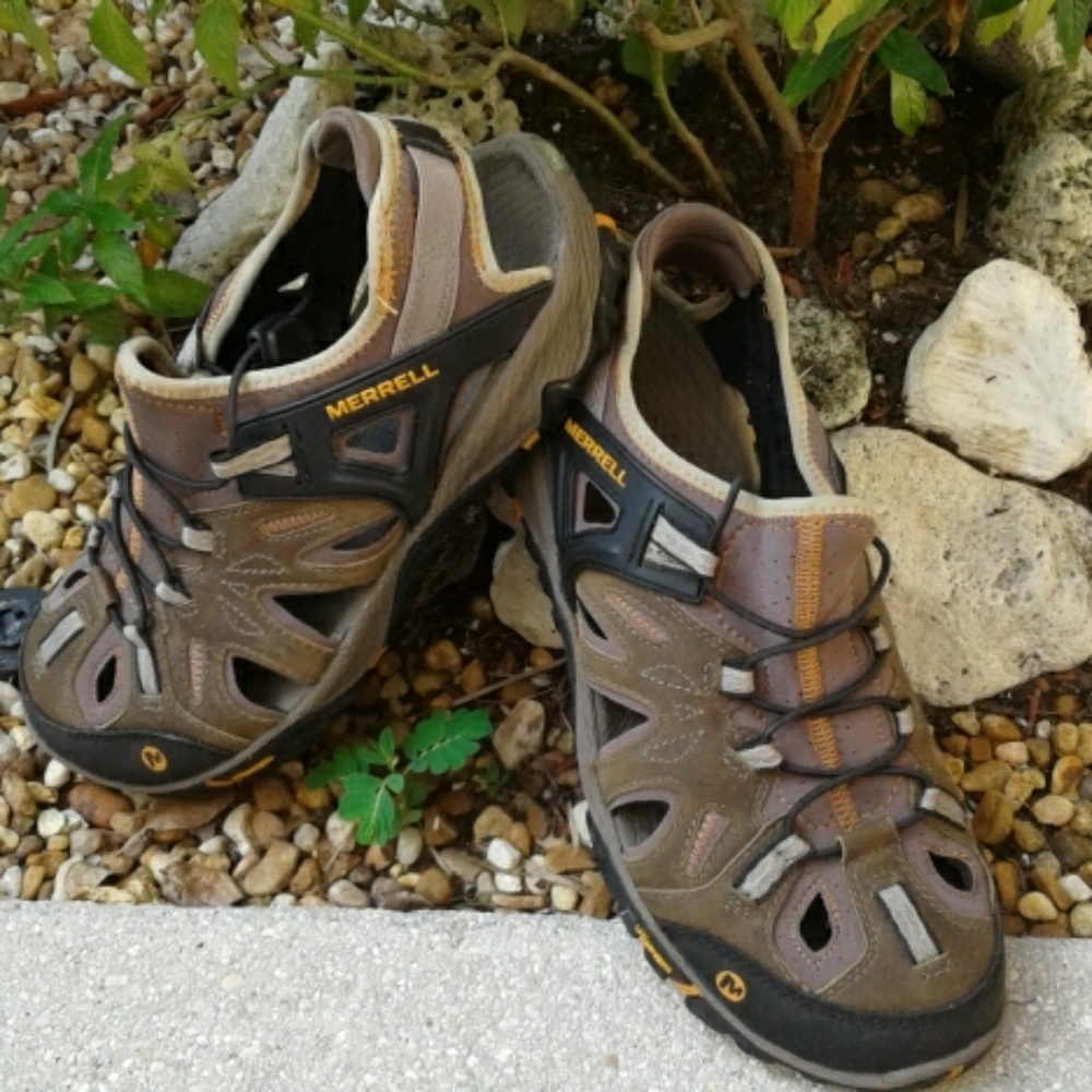 Men's Merrell Blaze Water / Hiker shoe size 10